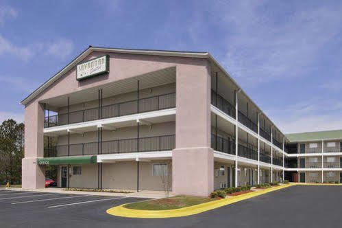 Budgetel Inn And Suites Atlanta Midtown Exterior foto